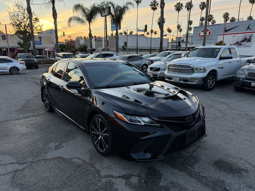 2020 TOYOTA CAMRY